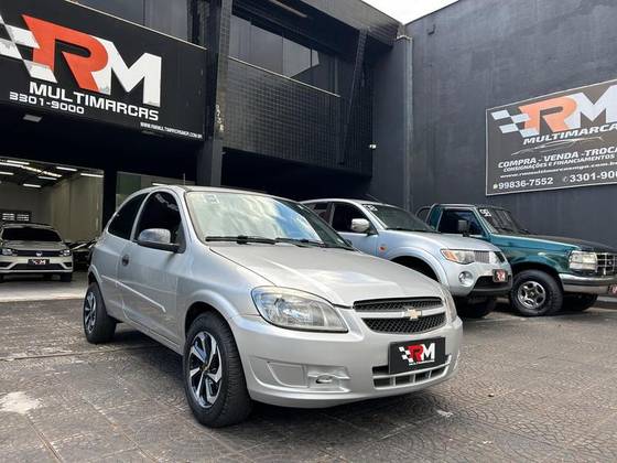 CHEVROLET CELTA 1.0 MPFI LS 8V FLEX 2P MANUAL CHEVROLET CELTA 1.0 MPFI LS 8V FLEX 2P MANUAL